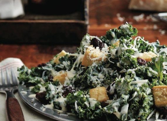 138-Kale caesar salad with tofu croutons