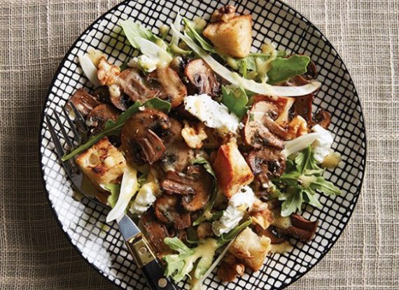 366-Mushroom-salad-with-fennel-and-goat-cheese